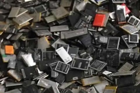 ㊣色尼孔玛乡收废弃汽车电池☯旧蓄电瓶回收价格表☯收废弃铁锂电池